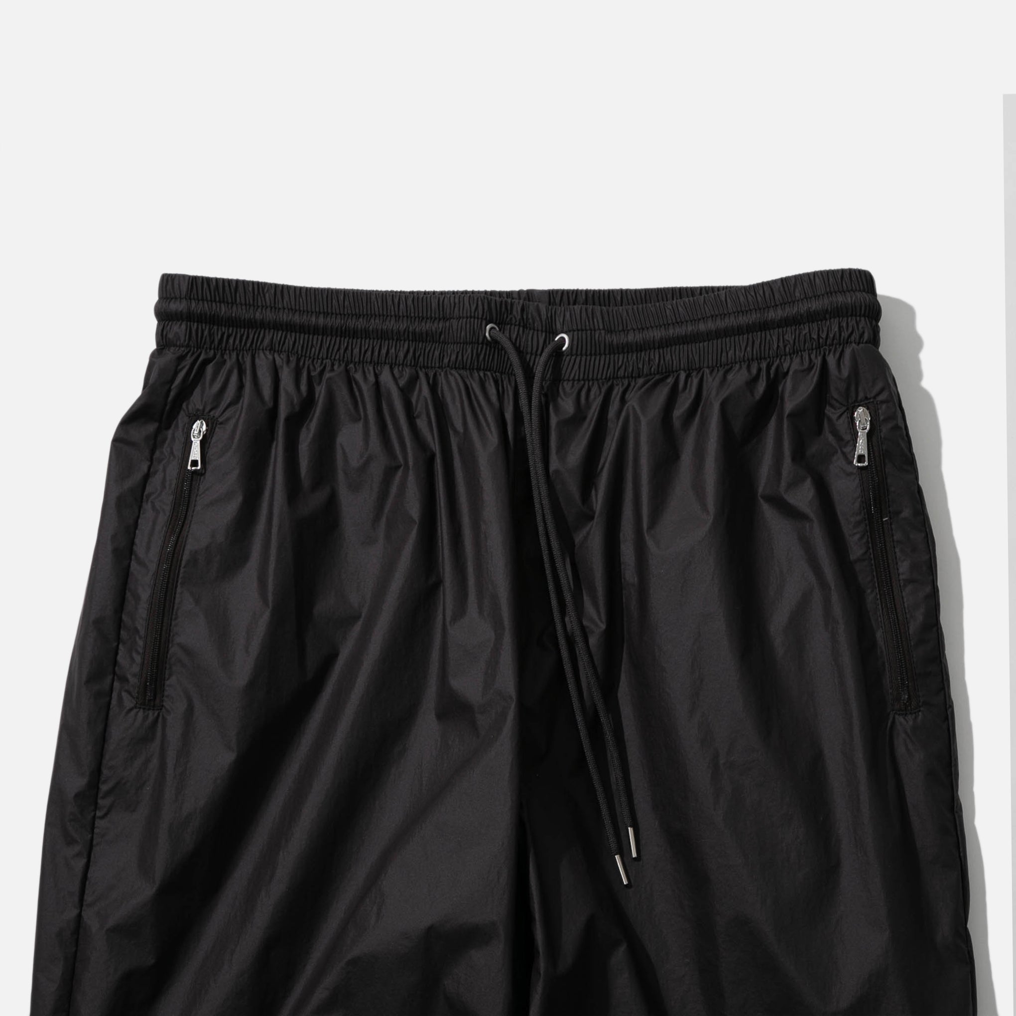UW1042 Tuck Nylon Pants in Brown Black from Unused blues store www.bluesstore.co