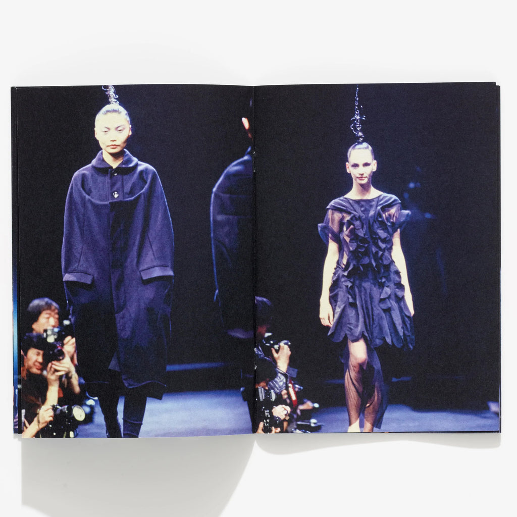 Comme des Garçons RTW Fall 1995 by Vvery Negative Gucci Production blues store www.bluesstore.co